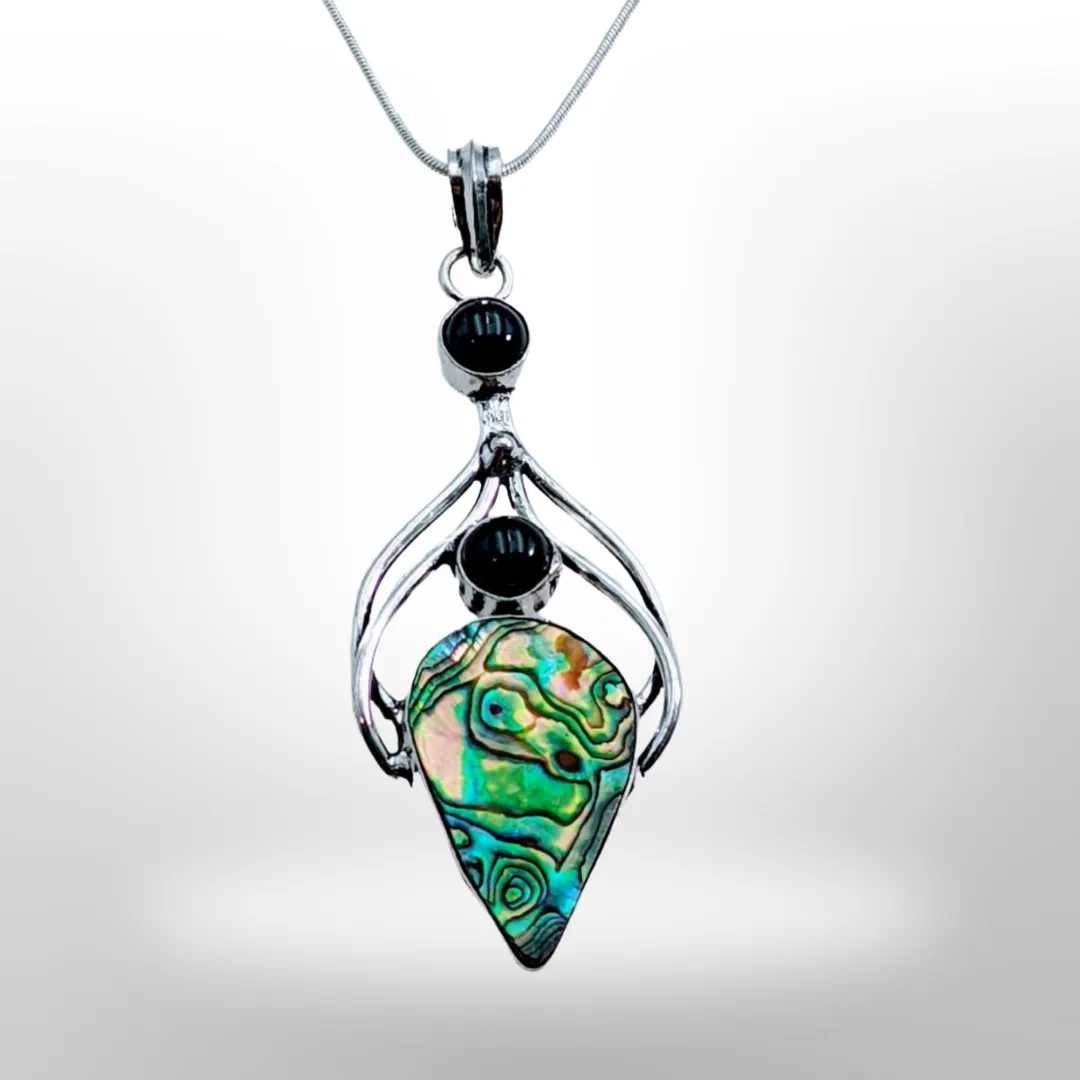 925 Sterling Silver, black Onyx & Abalone shell, Necklace