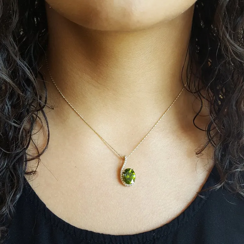 Arizona Peridot Gold Jewelry Sleek Peridot Pendant