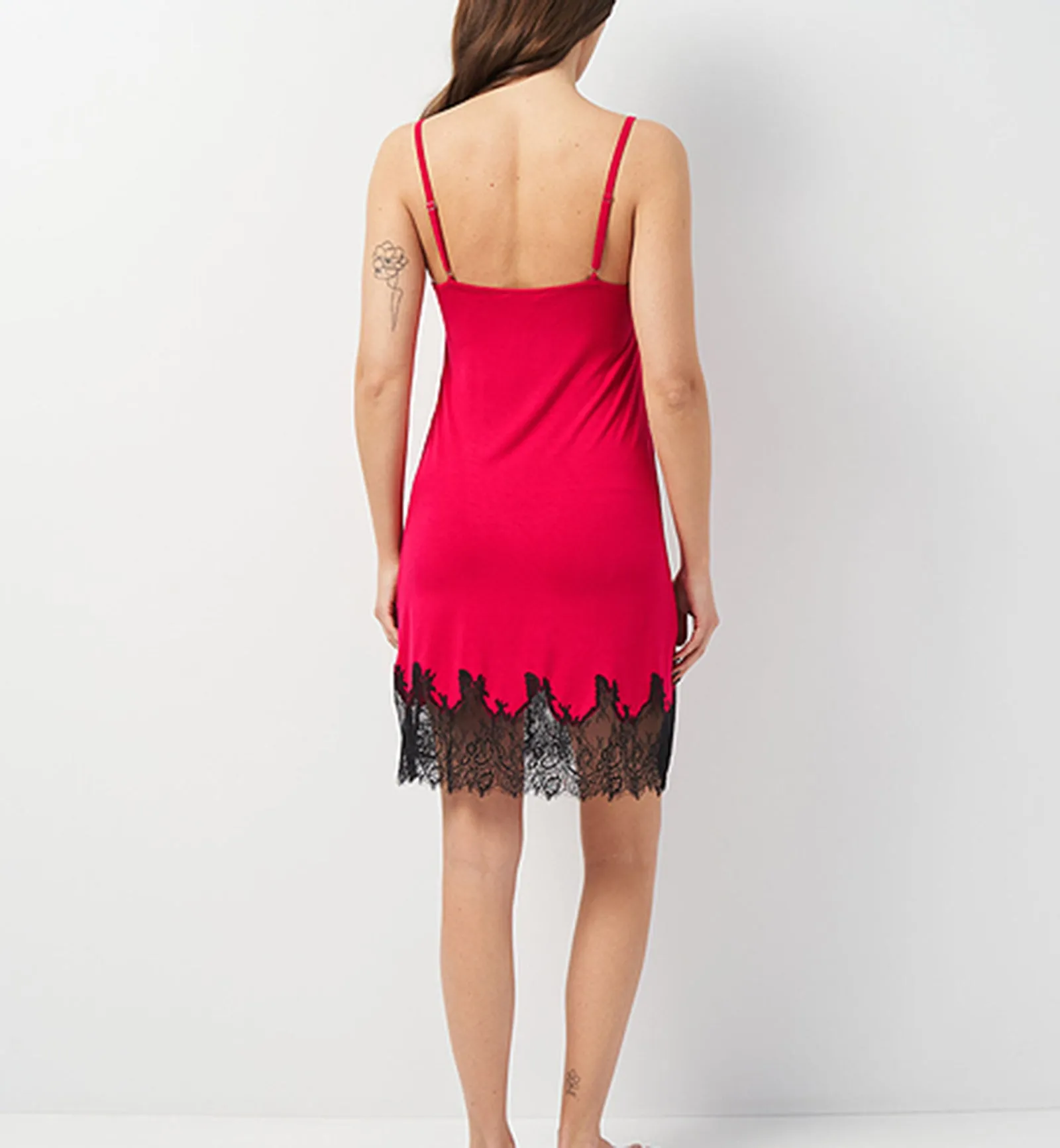 effetto Bamboo Elegant Enigma Spaghetti Strap Chemise (03329) - Fuchsia/Black