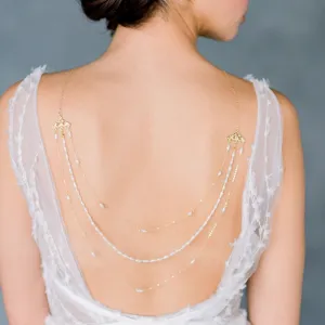 IRIS Draped Vintage Pearl Back Necklace