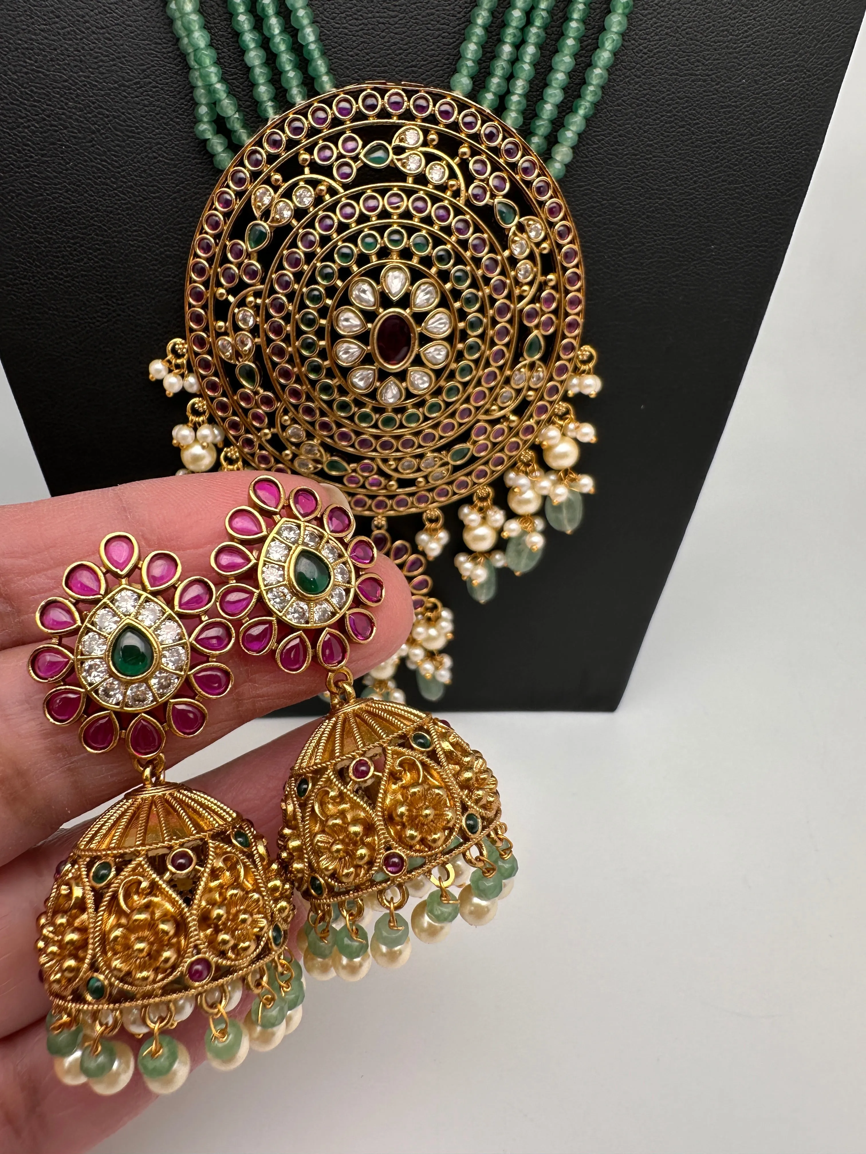 Kempu Onyx Beads Rani Haar Color Stone Necklace
