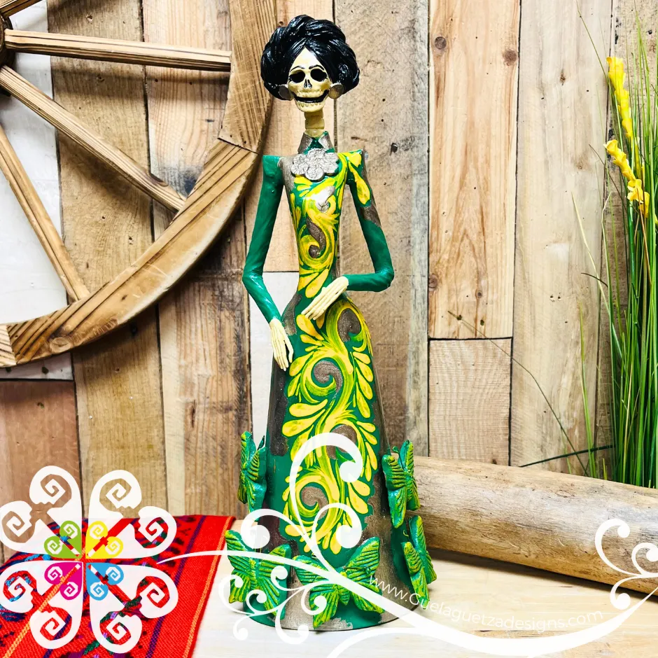 Medium Clay Catrina  - Capula Clay Home