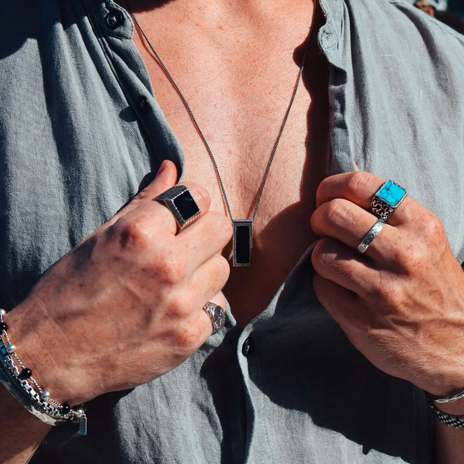 ONYX KETTING.