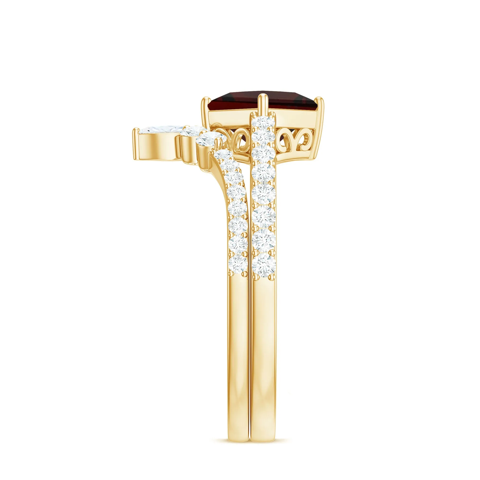 Princess Cut Solitaire Garnet Designer Ring Set with Diamond