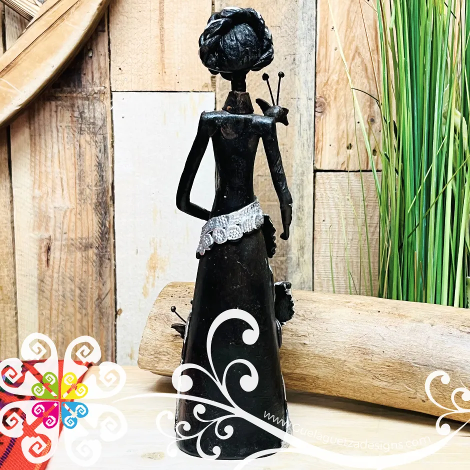 Small Clay Catrina Michoacana - Capula Clay Home