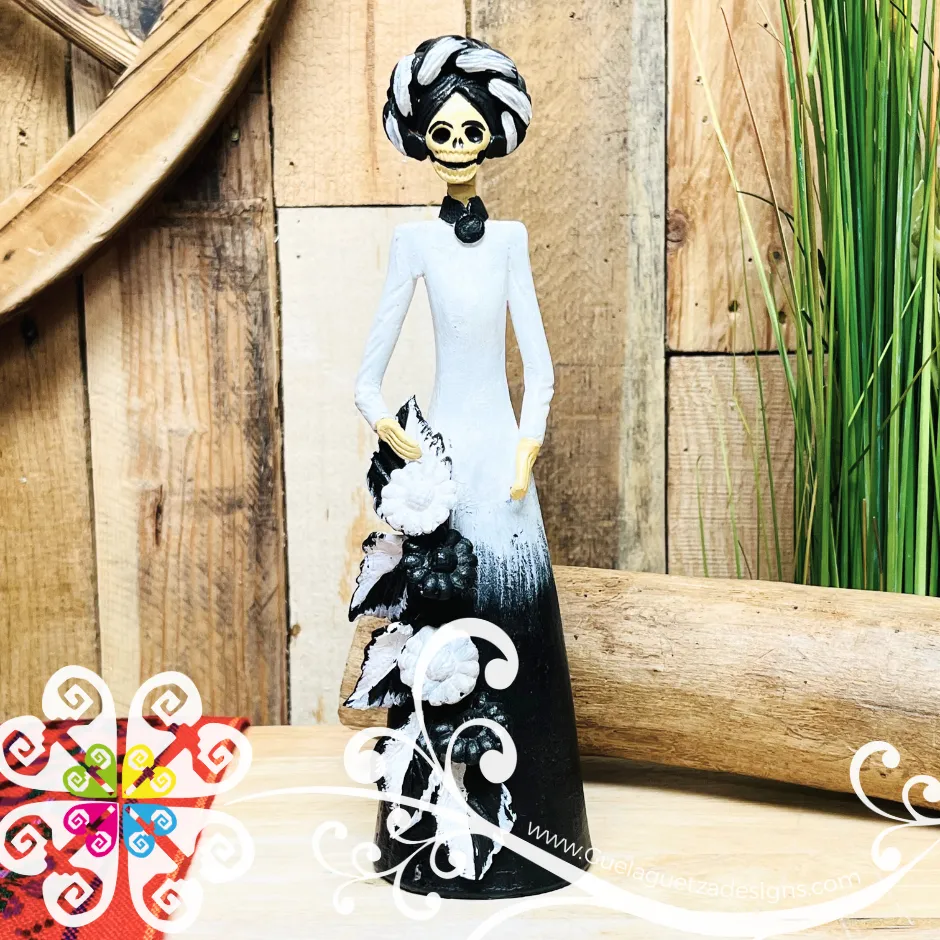 Small Clay Catrina Michoacana - Capula Clay Home