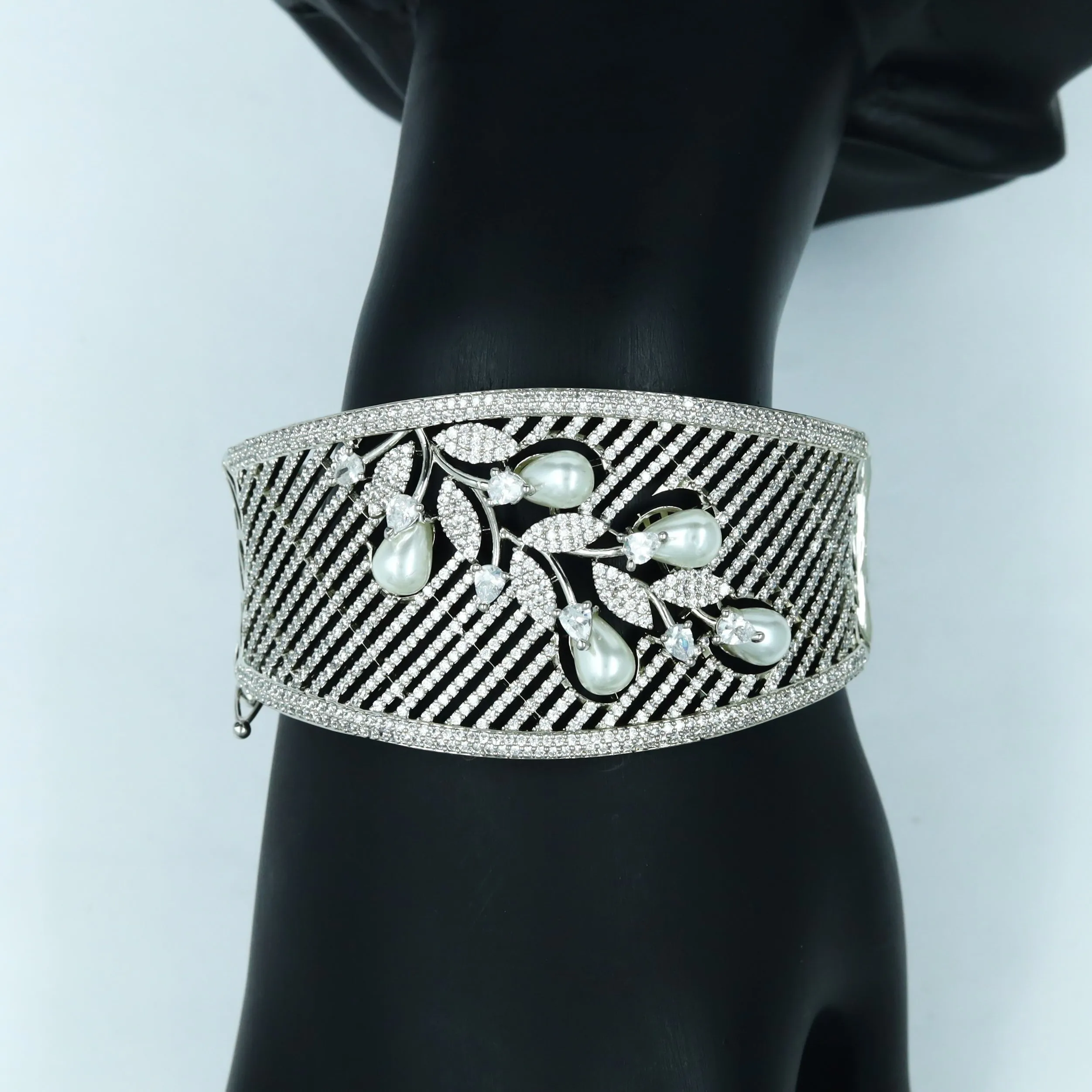Zircon/AD Bracelet 12588-28
