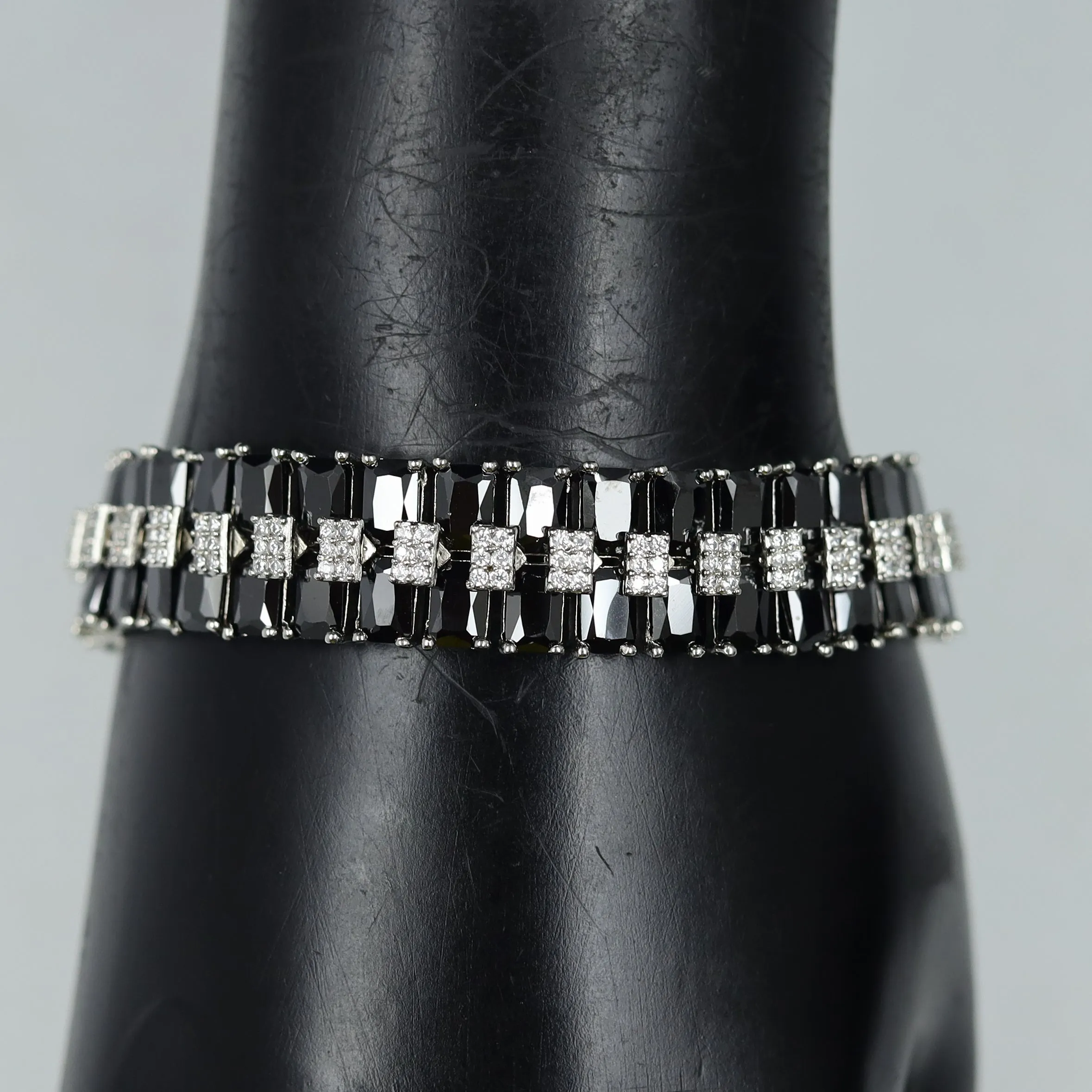 Zircon/AD Bracelet 6646-28